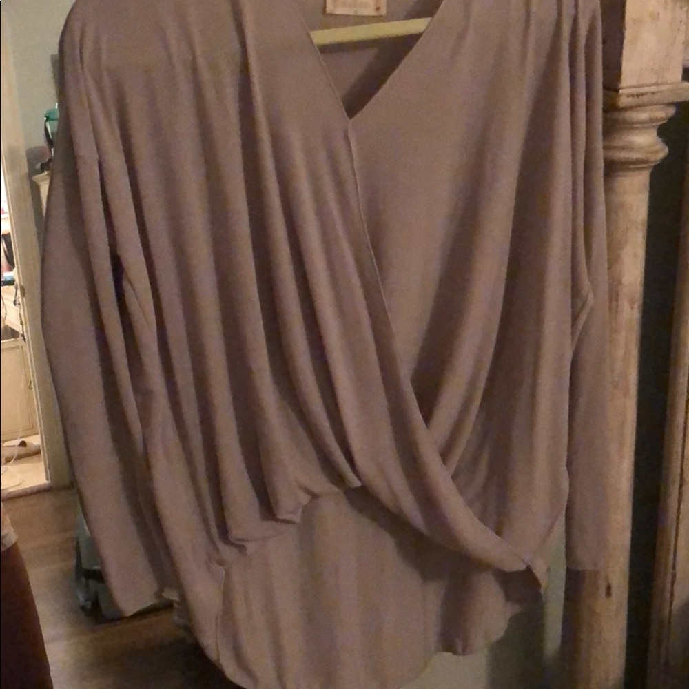 ALTERD STATE top